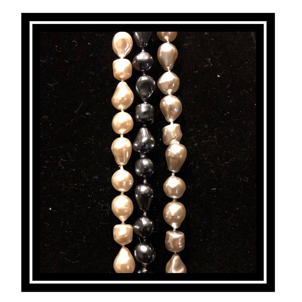 Fashion Jewelry Pearlescent 3 Strand Necklace - Picture 2 of 2